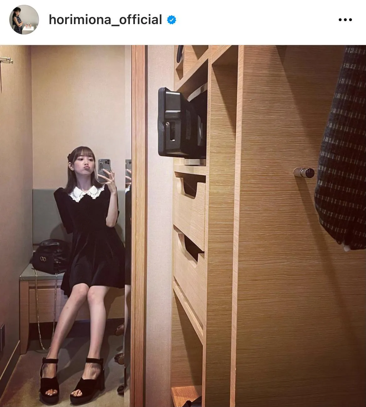 ※堀未央奈オフィシャルInstagram(horimiona_official)より