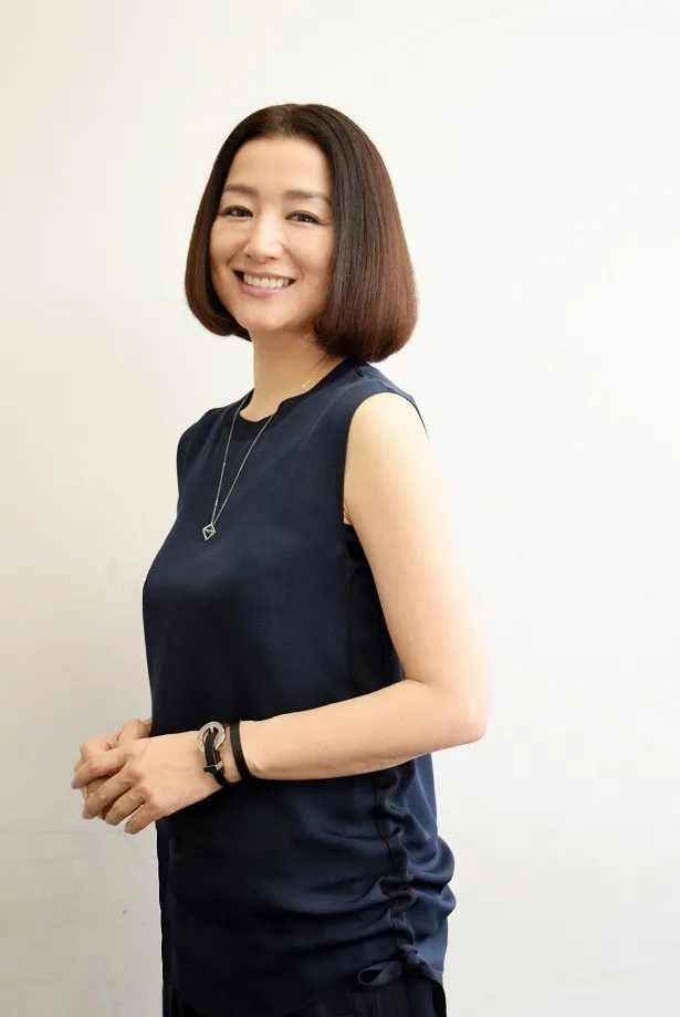 4月2日(日)放送の「ドラマスペシャル　人間の証明」(テレビ朝日系)で、鈴木京香は海外進出を企てるやり手の美容家・八杉恭子を演じる