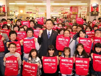 内藤剛志が田中圭にライバル宣言!?「絶対に勝ってやろうという意気込みで」