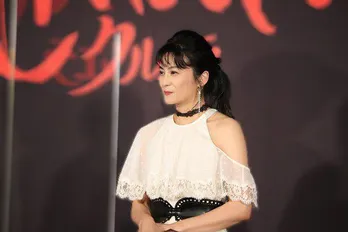 柴咲コウ、森に囲まれた北海道の一軒家を公開!指原莉乃も「ステキ!」と憧れの声