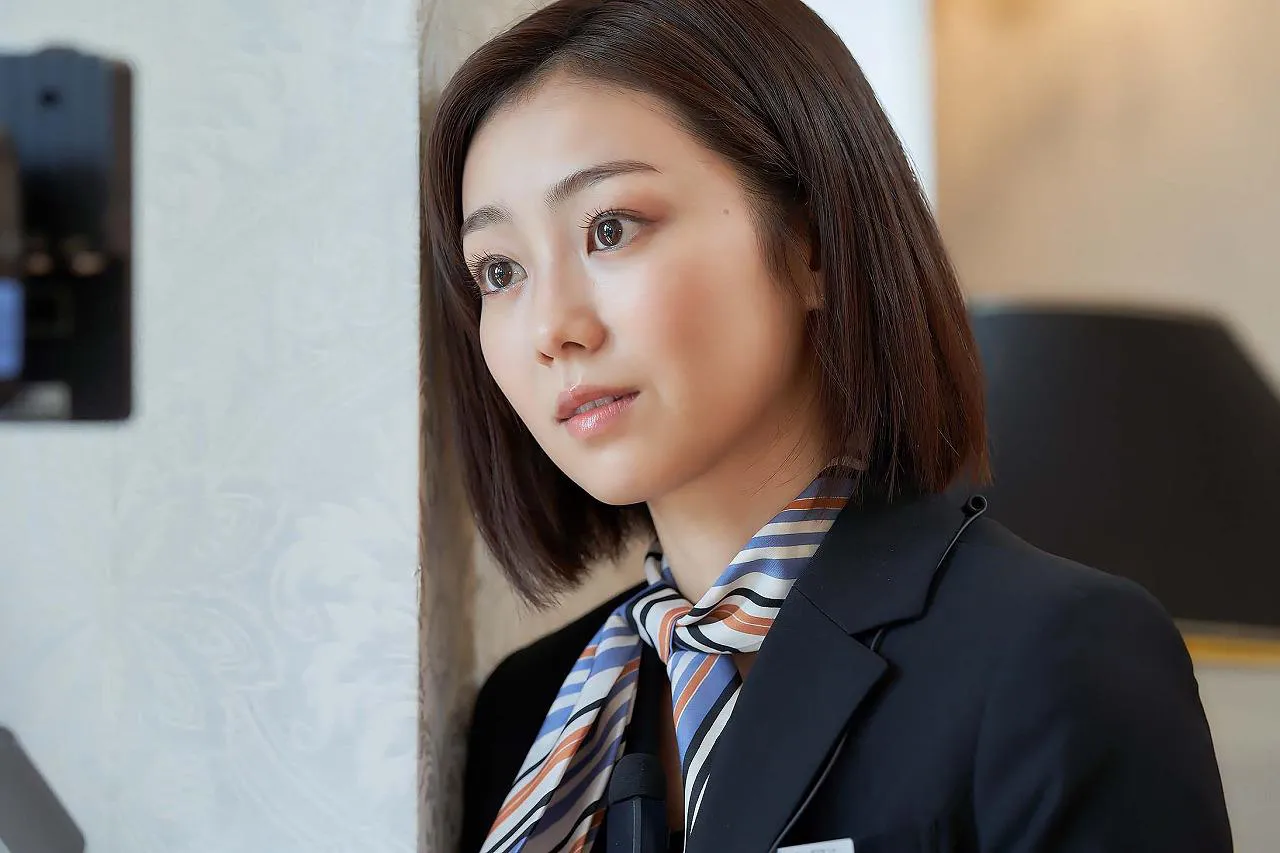 凛子を演じる高田夏帆「凛子さんはシてみたい」第一話 より