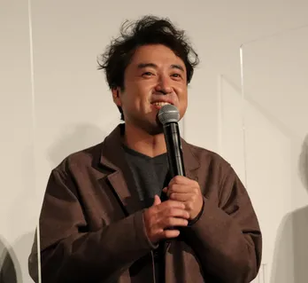 ムロツヨシ、目を潤ませ100%満席に感謝…！「出演者よりも少ないお客さんの数で舞台をやったことある男よ？」