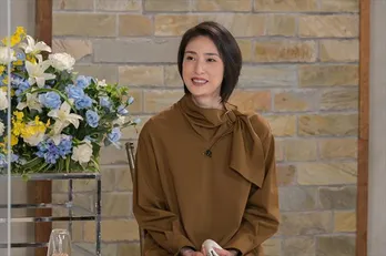 天海祐希「落ち込むだけ時間がもったいない」の圧倒的ポジティブ思考 衝撃の“立ち直り法”も告白<初耳学>