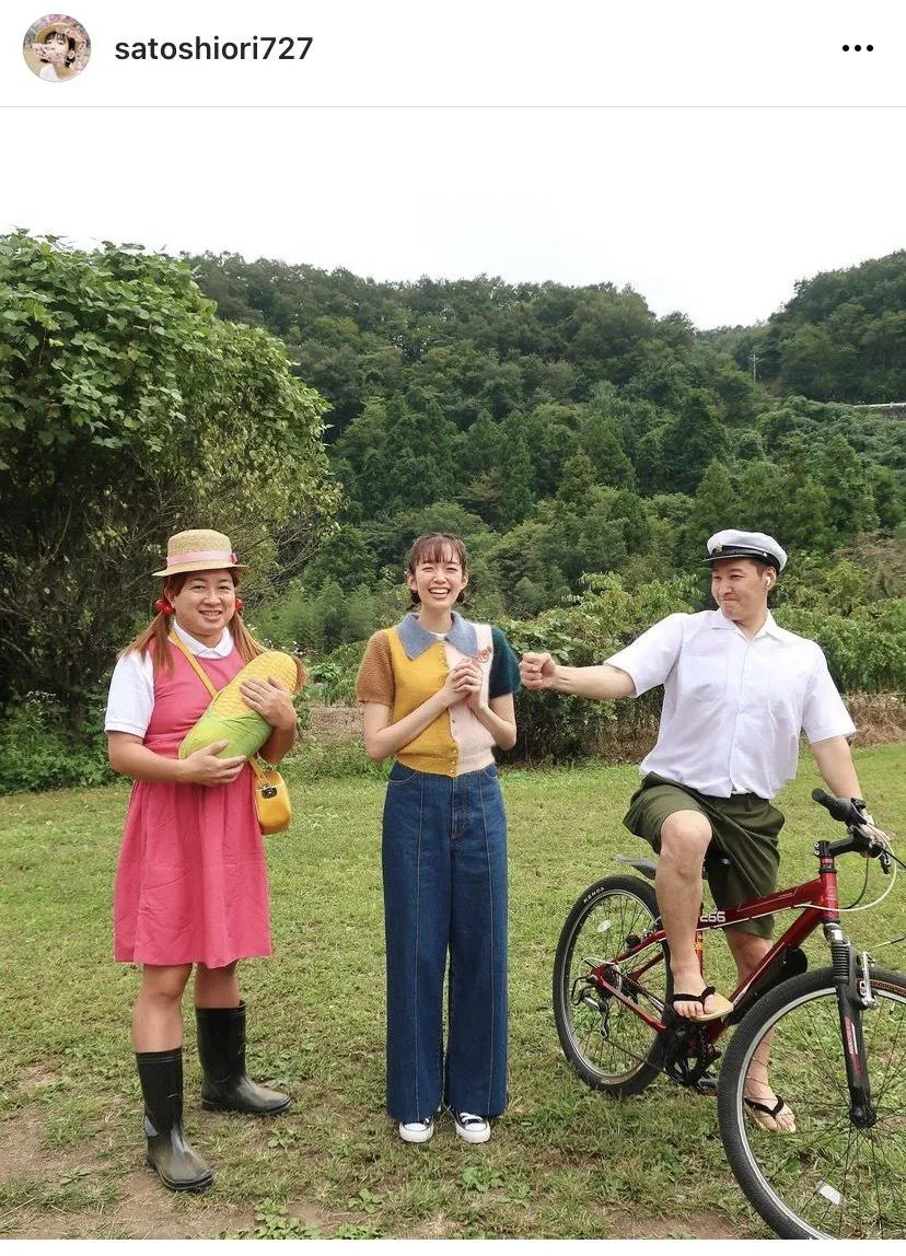 「となりのトトロ」のパロディを披露した佐藤栞里&チョコプラ