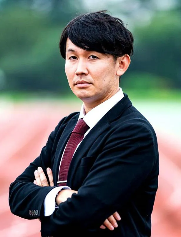 【写真を見る】早稲田大学の主将として大学駅伝3冠を達成したプロランナーの八木勇樹選手