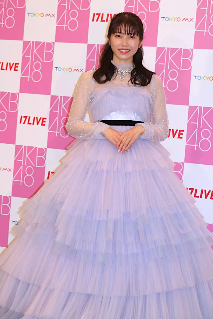 AKB48の横山由依がパシフィコ横浜で卒業コンサートを開催