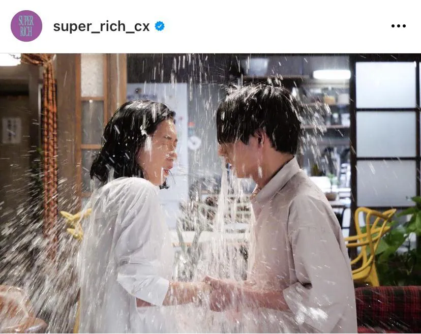 ※「SUPER RICH」公式Instagram(super_rich_cx)より