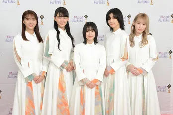 櫻坂46、「BAN」を披露!注目ポイント&全国ツアーで得たことを語る「ファンのペンライトが活力に」<ベストアーティスト2021>