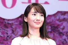 波瑠、ぱっつん前髪で微笑む姿に「印象違う！」「清楚！」とファン絶賛