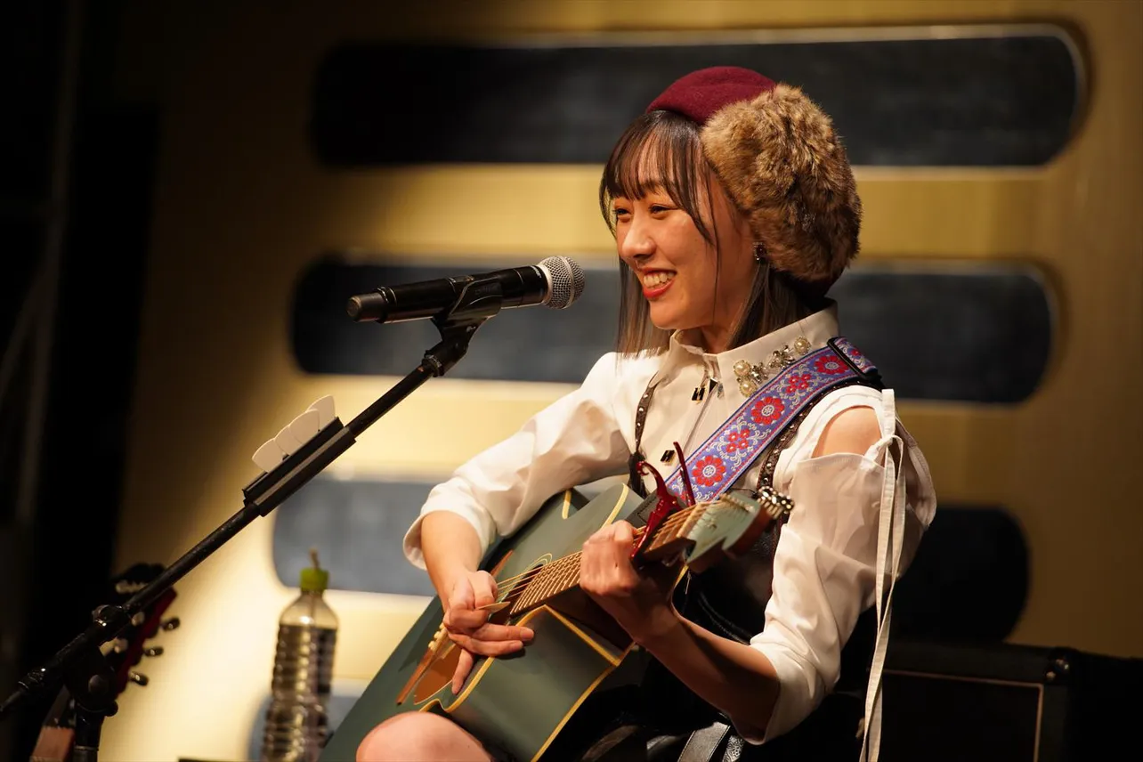 「Akari Suda sing with the guitar 〜花車と六弦琴〜」より