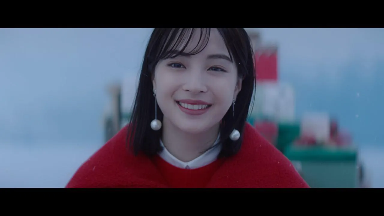 新CM「クリスマスプレゼント 2021」篇より