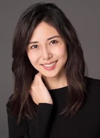 <SUPER RICH>松嶋菜々子&町田啓太の“圧倒的美オーラ”に「貴族の肖像画みたい」「美しすぎて眩しい」