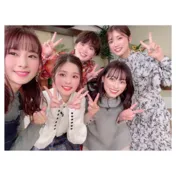 福原遥、美山加恋らの“フラガール”声優5ショットに「全員可愛すぎて最高」「素晴らしいメンバー」の声