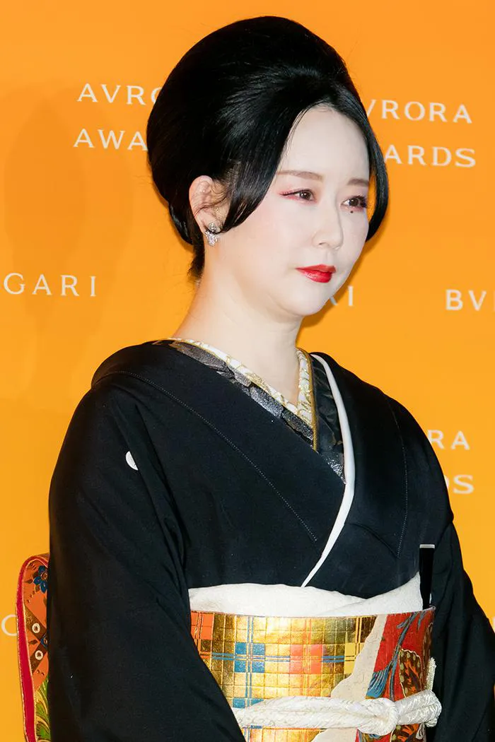 東村アキコ氏「BVLGARI AVRORA AWARDS 2021」より