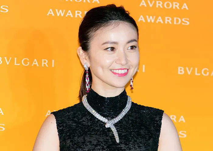 大島優子「BVLGARI AVRORA AWARDS 2021」より