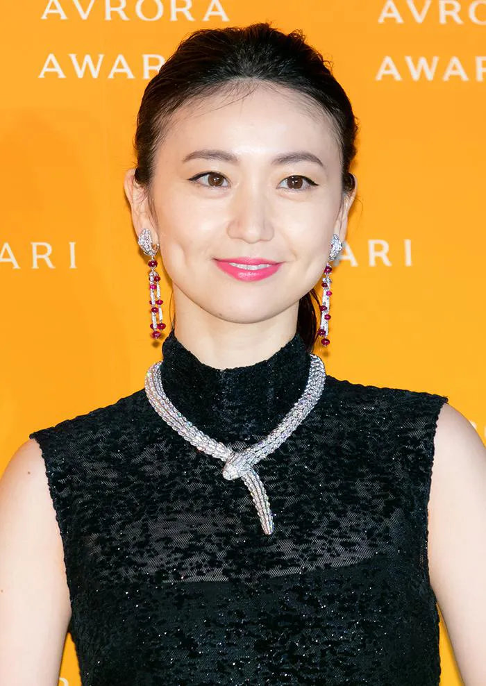 大島優子「BVLGARI AVRORA AWARDS 2021」より