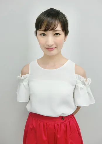 武田梨奈、一人酒の魅力を語る「まずはカウンターに…」