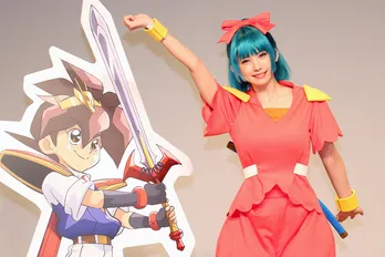 えなこ、“最強ヒロイン”のコスプレ姿で“再会”したい人を告白