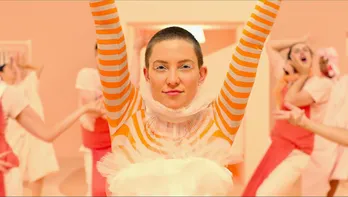 Ado、夏木マリ、くっきー！らが続々コメント。アーティストSia初監督映画「ライフ・ウィズ・ミュージック」予告解禁