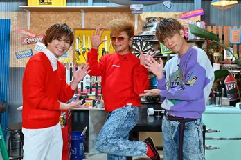 綾小路翔＆小山慶一郎＆加藤シゲアキが“デコチャリ”をメイキング＜NEWSの全力!!メイキング＞