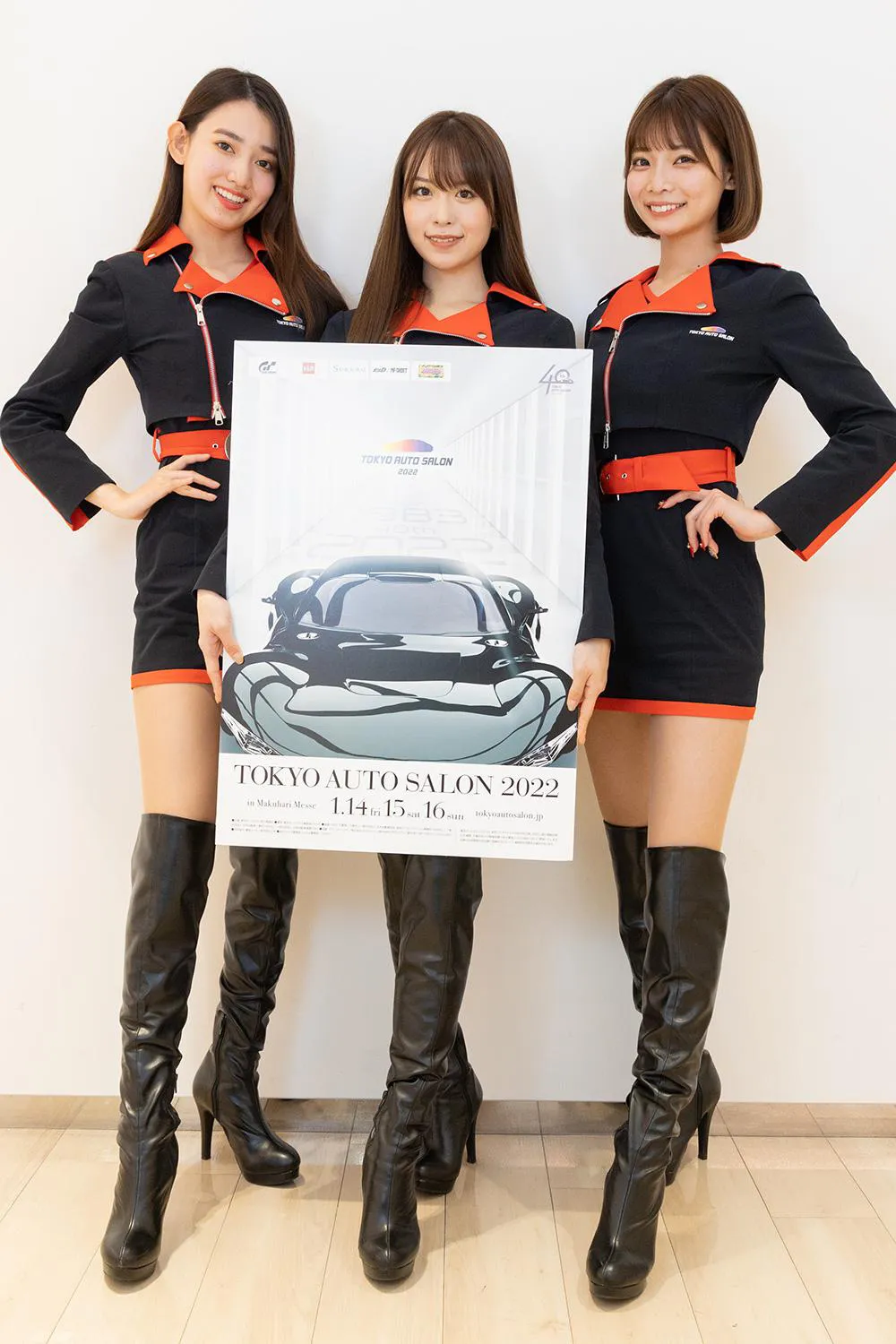 A-classの黒木麗奈、松田蘭、米倉みゆ(写真左から)　