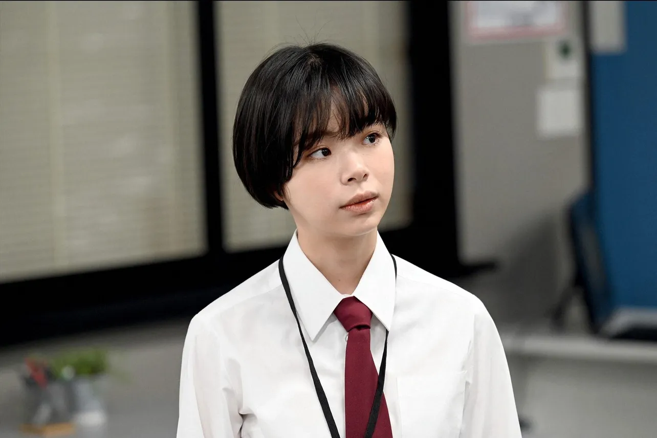 画像・写真 阿部寛主演 日曜劇場「DCU」がスタート！手錠を持っ