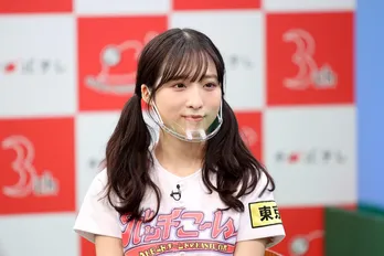 新成人のAKB48小栗有以が“大人エレベーター”に乗車…大人の“先輩”にインタビュー<バッチこーい!>