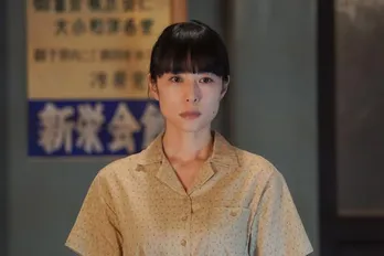 深津絵里、自身演じる“るい”は「年齢よりも大人びた面がある一方、どこか抜け落ちた子どもっぽい面も」＜カムカムエヴリバディ＞