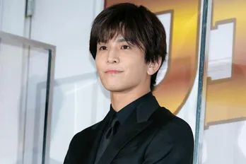 中尾明慶が岩田剛典の美尻を絶賛「すっぽんぽんでした」