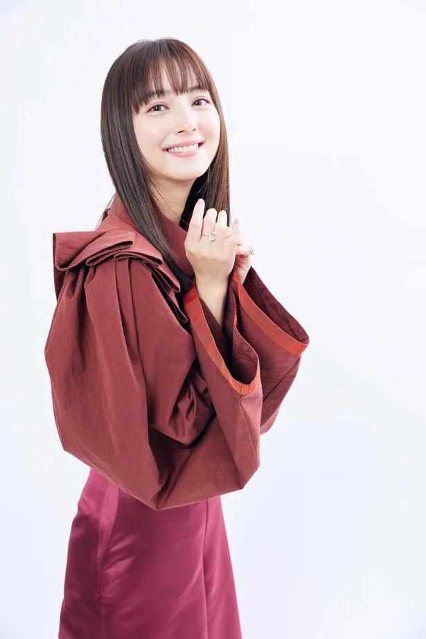 佐々木希が主演を務める「ユーチューバーに娘はやらん！」がテレビ東京系にて放送中！　