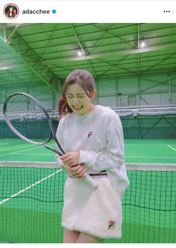 画像 足立梨花 ミニスカから美脚あらわ 笑顔弾けるテニスウェア姿に 色白でスタイル良くて可愛い 天使にしか見えない 9 11 Webザテレビジョン