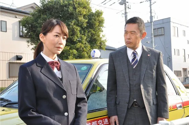 【写真を見る】第2話では、アリバイを主張するタクシー運転手の由美子(森口瑤子)から大岩(内藤)が話を聞くことに