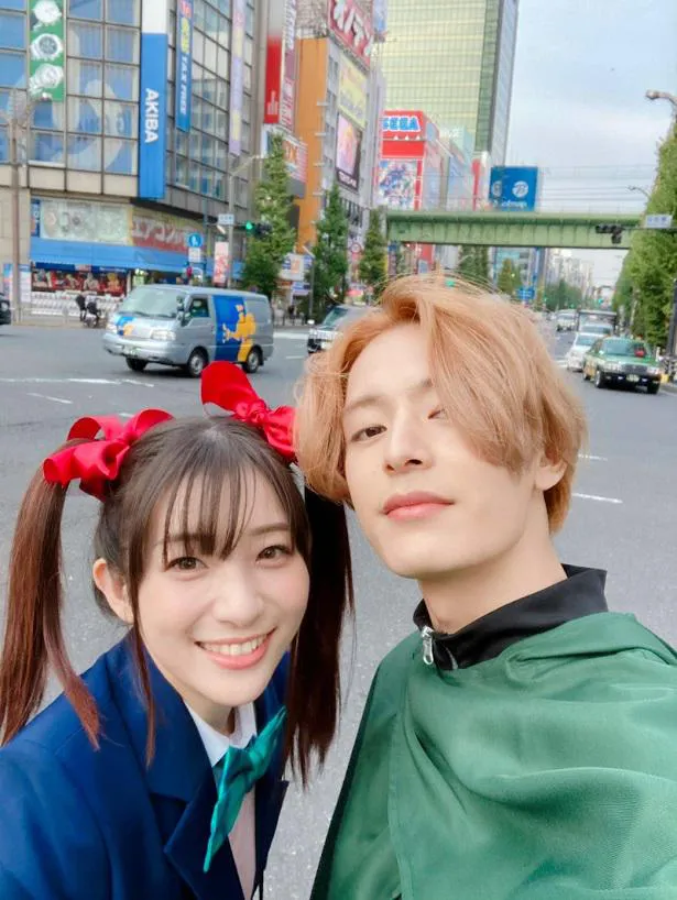 塩野瑛久 足立梨花とのコスプレデートショットを公開 りか かわいかったな 私たち結婚しました 2 Webザテレビジョン