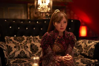 映画「嘘喰い」白石麻衣演じる鞍馬蘭子のキャラビジュアルが一挙解禁！プロデューサー「狙いは見事的中」