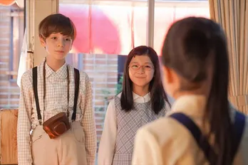 <カムカム>早くも再登場!初恋相手“ビリー”を見つめる“ひなた”の表情が切ない