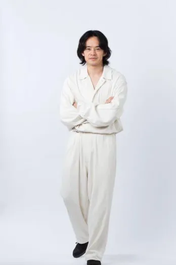 池松壮亮“金田一耕助”が踊る！TikTokを参考にしたダンスを披露＜インタビュー＞