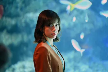 明日海りおが「DCU」にゲスト出演!「“この人なんかありそう”と感じていただけるような香りを漂わせていたい」