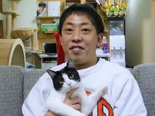 さらば青春の光・森田哲矢、“猫写真集”の次は“猫DVD”発売に意欲?「僕にとって猫は“連れ”ですね」