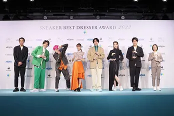 松本まりか、三代目JSB山下健二郎らが「スニーカーベストドレッサー賞」受賞！EXITは芸人部門で初となるコンビで登壇