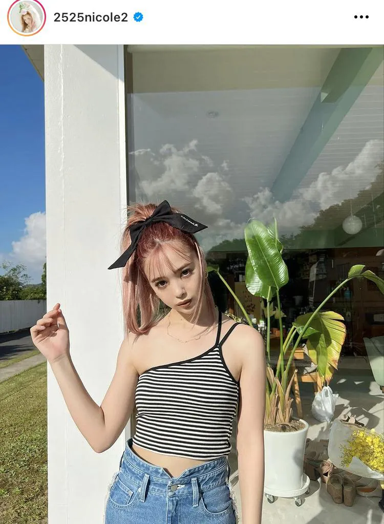 ※藤田ニコル公式Instagram(2525nicole2)のスクリーンショット