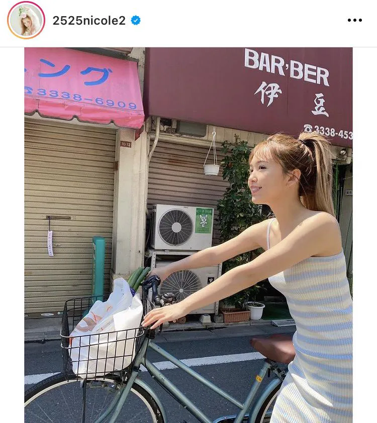 ※藤田ニコル公式Instagram(2525nicole2)のスクリーンショット