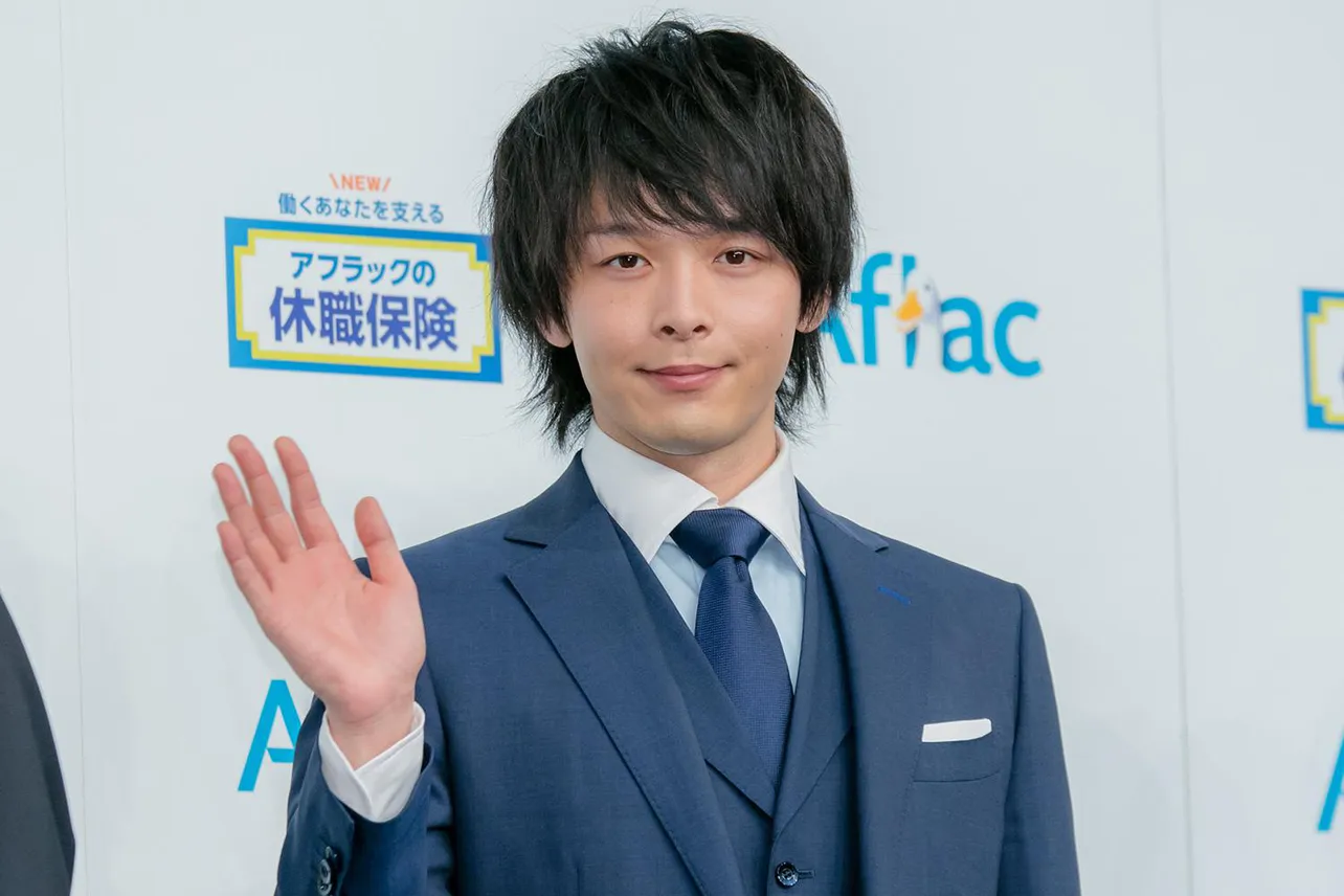 中村倫也　