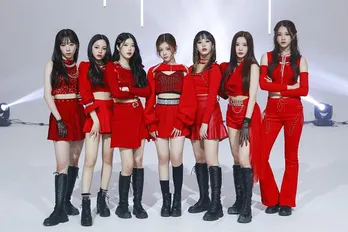 韓国新ガールズグループCLASS:y「次元の違うK-POPグループに」テレ東特番でパフォーマンス日本初披露