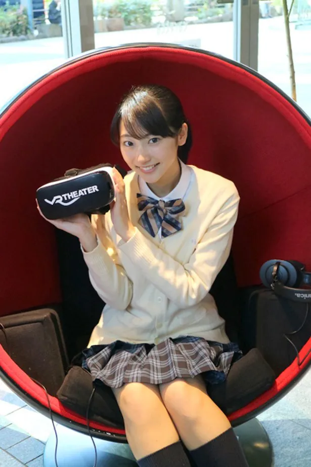 武田玲奈 制服プールは憧れ 主演のvr映画 交際記念日 がいよいよ公開 Webザテレビジョン