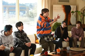 Snow Man冠番組「スノシェア」第3回は、松丸亮吾と謎解きバトル　深澤辰哉とのプライベートトークも！