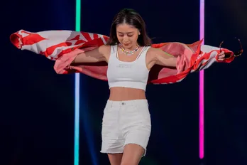 <TGC>みちょぱ、鍛え上げられた腹筋…ランウエーで“カッコいい体”見せる【写真特集5】