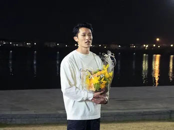 Snow Man岩本照、主演映画『モエカレ』クランクアップ映像&写真解禁「誰かを助けるヒーローに自分もなりたい」【コメントあり】