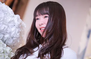 桜井日奈子「春は勝負の季節」25歳の誕生日をサプライズで祝福され大喜び