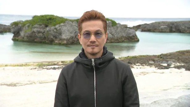 【写真を見る】EXILE・ATSUSHIがサンゴの島へ！
