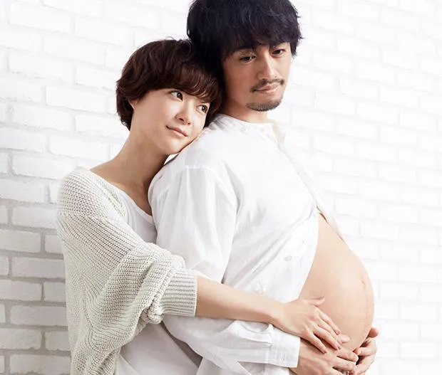 Netflixシリーズ「ヒヤマケンタロウの妊娠」衝撃的な斎藤工のマタニティ姿